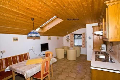 Ferienwohnung Neuhuber Bad Goisern Exteriör bild